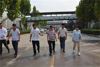 太行山高速邯鄲段籌建處領(lǐng)導到恒質(zhì)公司參觀指導